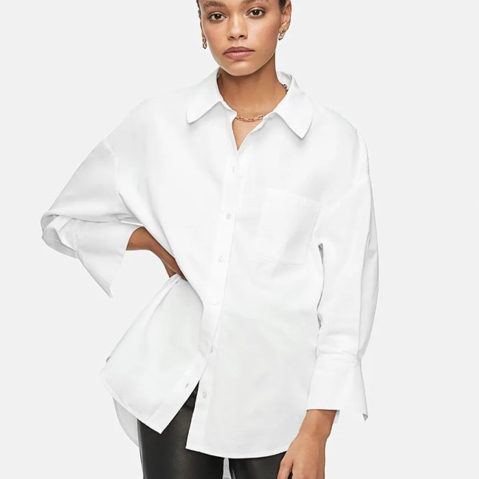 Mens white dress shirt with collar bar