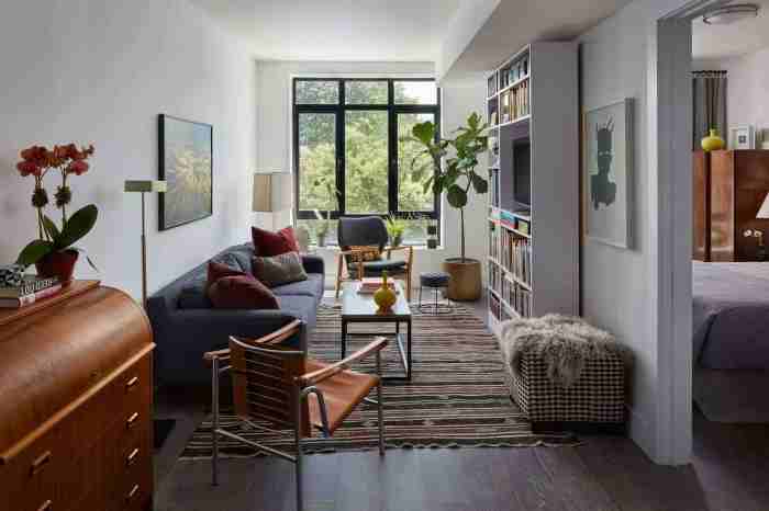 How to decorate a narrow room